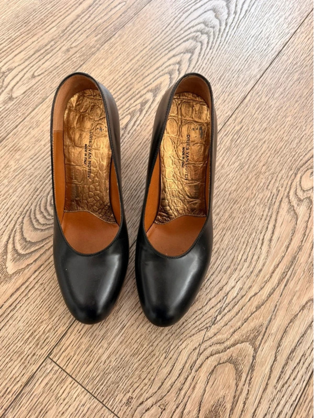 Dries Van Noten Black Leather Block Heel Pumps EU 38 / US 8